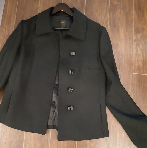 Beautiful Black blazer from Italian brand Seventy - Picture 1 of 12